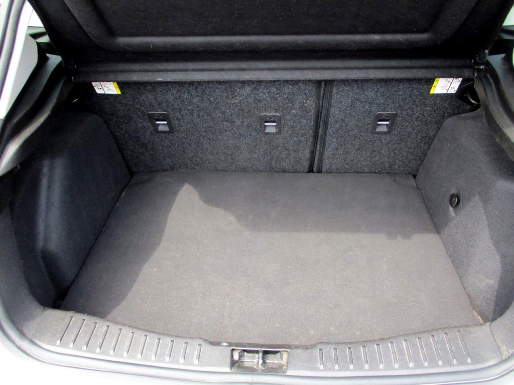 2017 Ford Focus Image 22