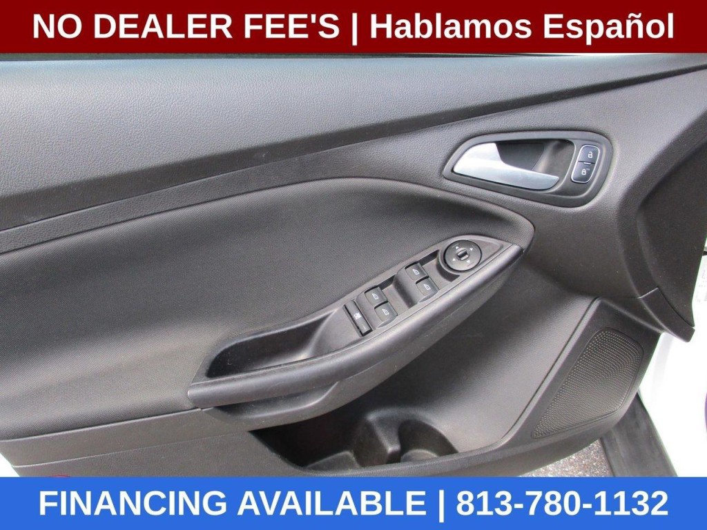 2017 Ford Focus Image 19