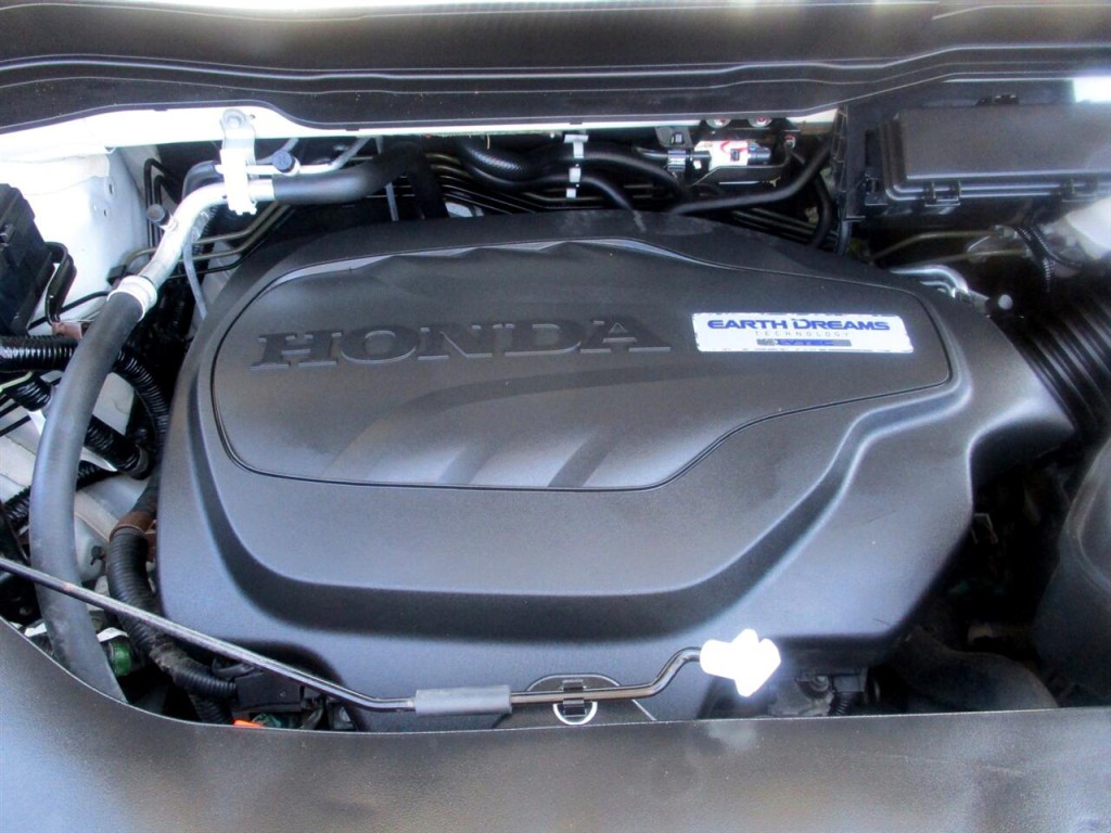 2018 Honda Ridgeline Image 9