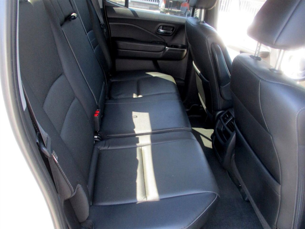 2018 Honda Ridgeline Image 20