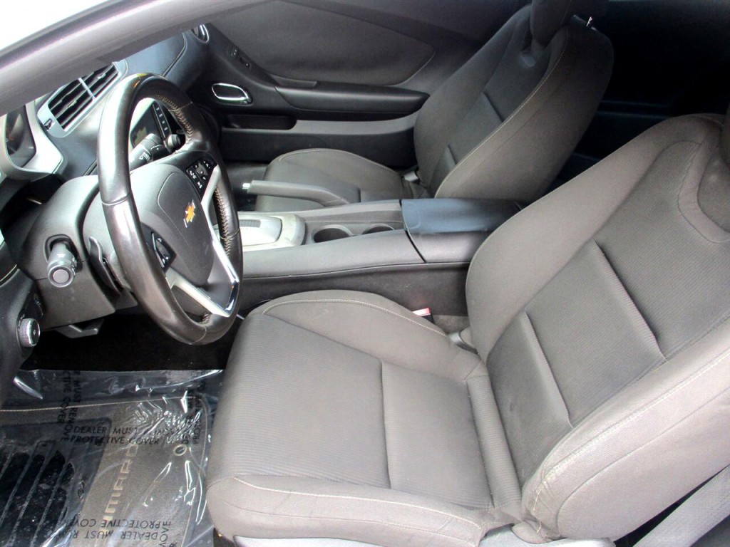 2015 Chevrolet Camaro Image 17