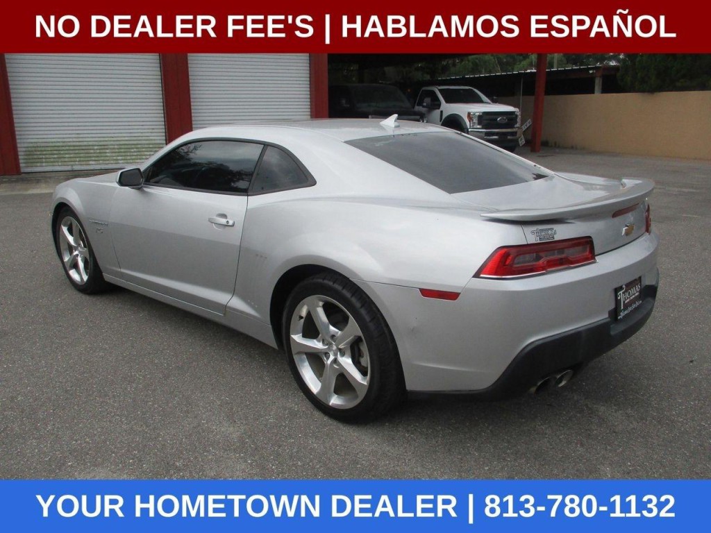 2015 Chevrolet Camaro Image 2