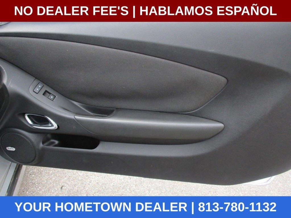 2015 Chevrolet Camaro Image 21