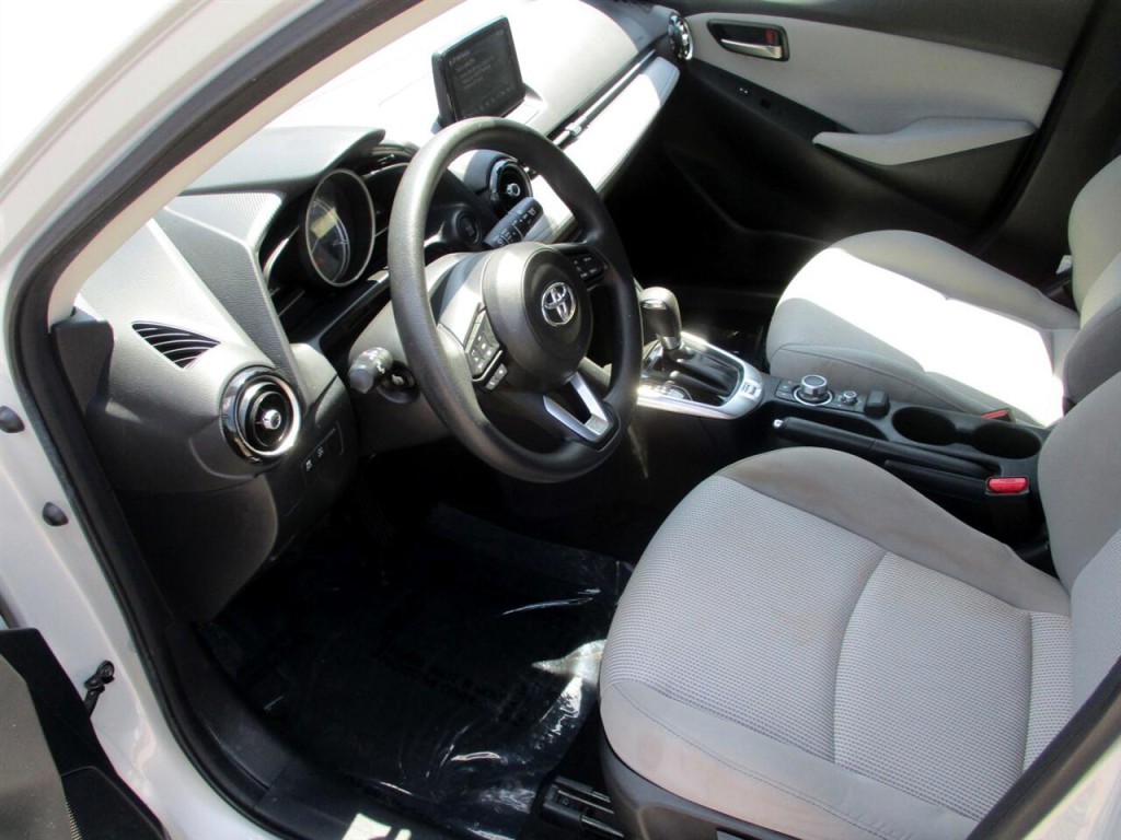 2020 Toyota Yaris Image 18