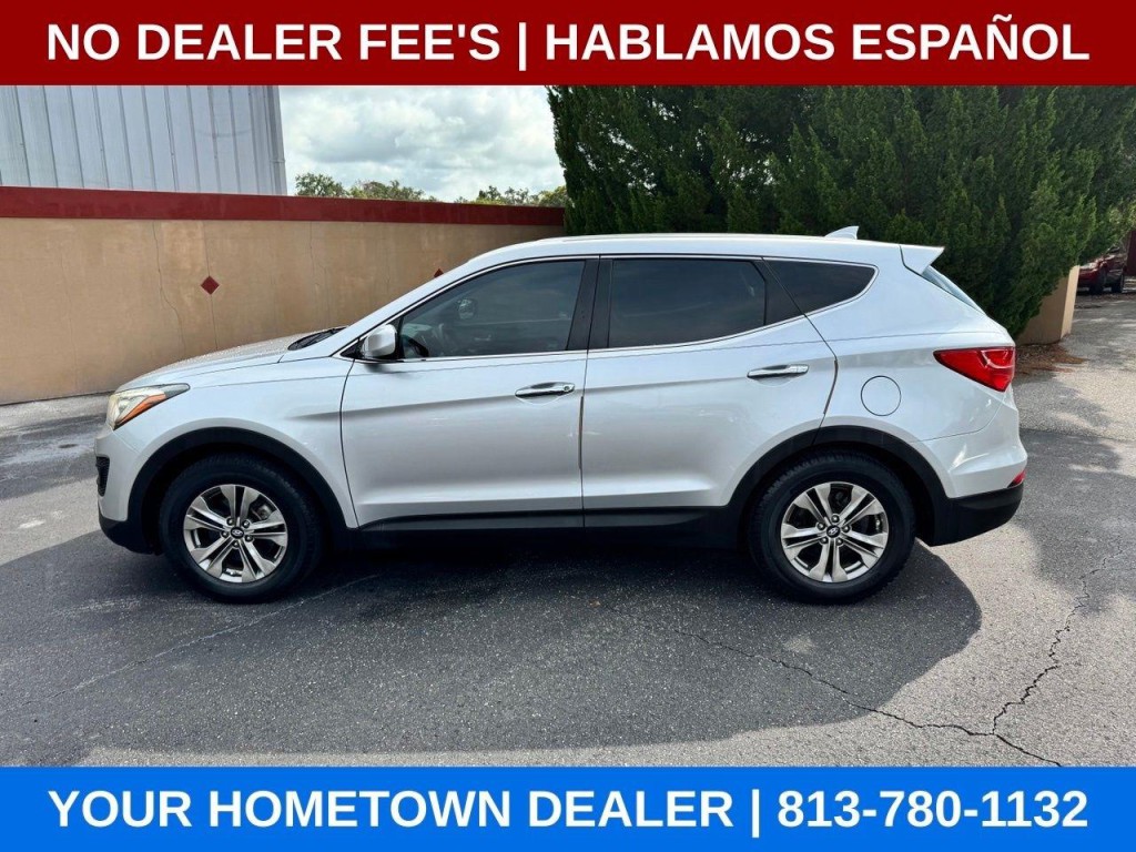 2015 Hyundai Santa Fe Image 2