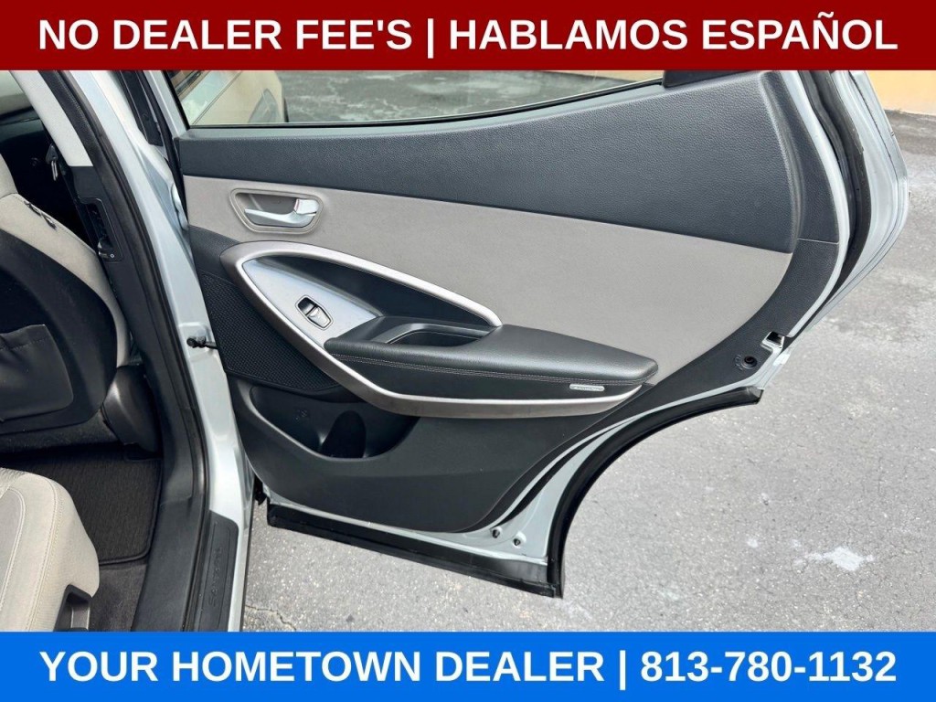 2015 Hyundai Santa Fe Image 23