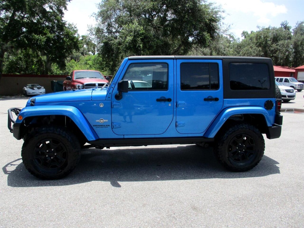 2014 Jeep Wrangler Image 2