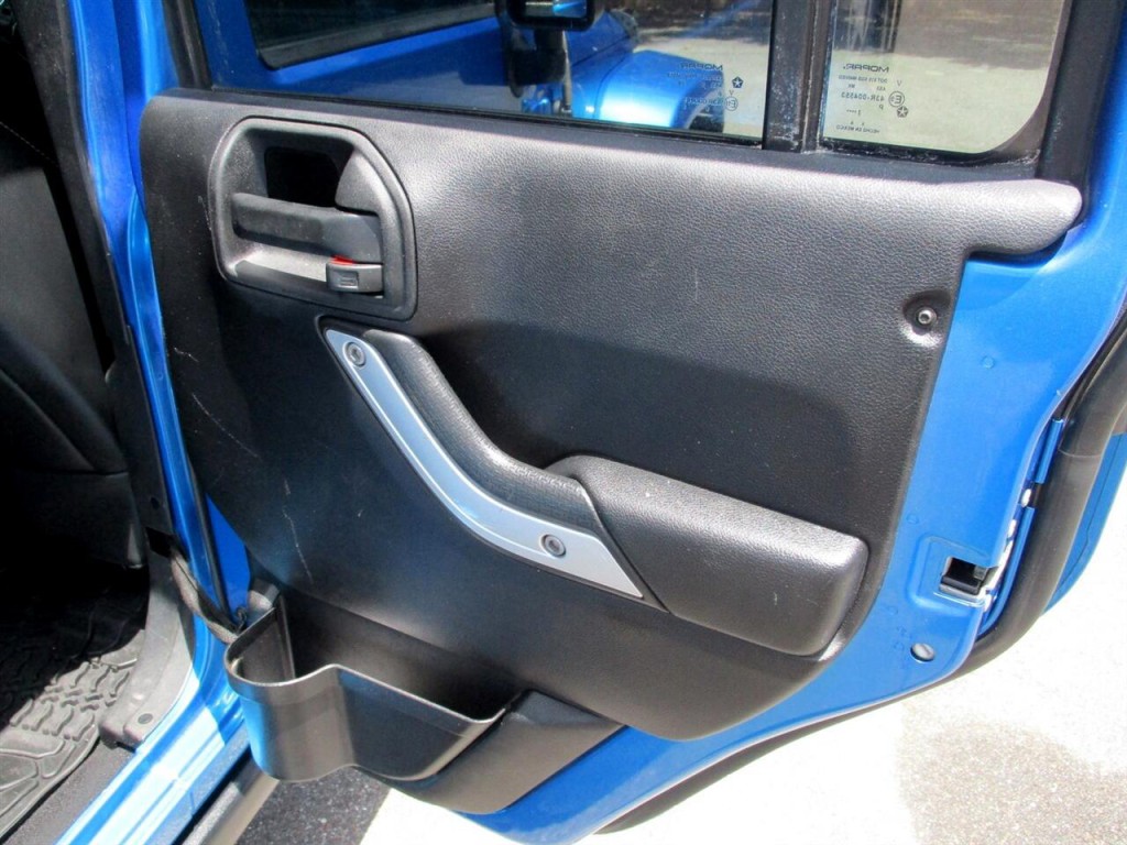 2014 Jeep Wrangler Image 23