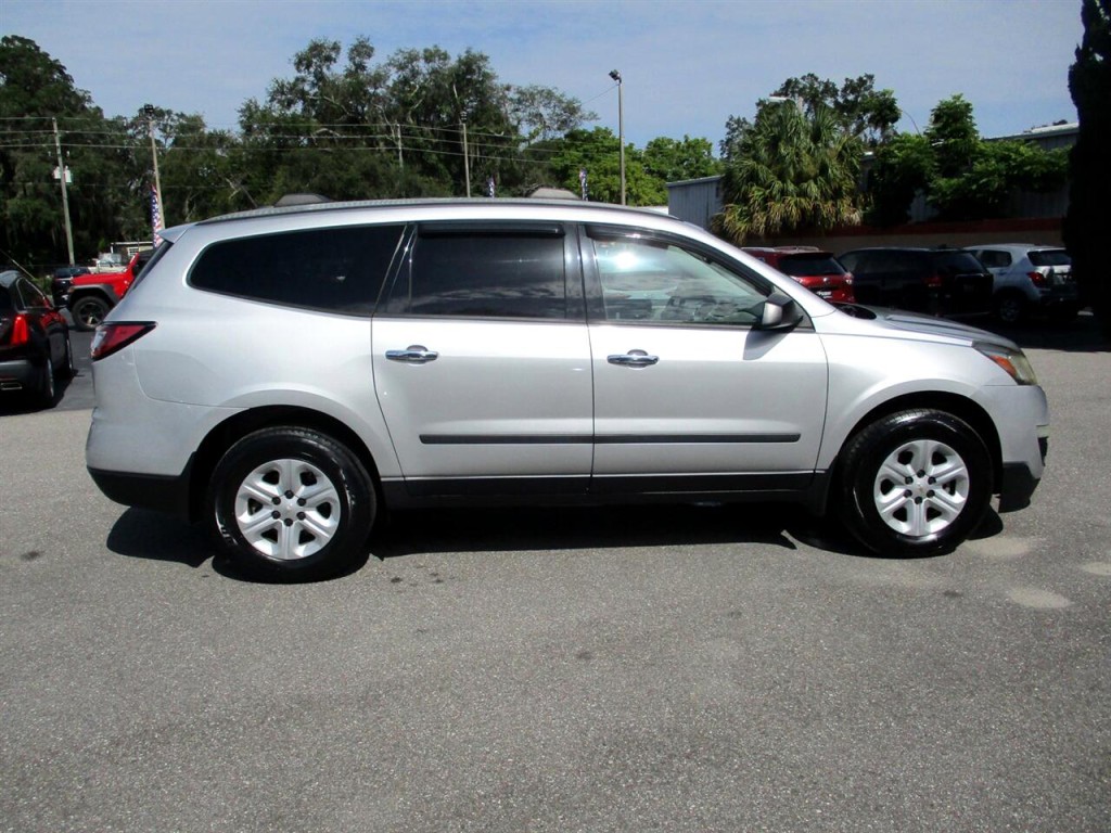 2017 Chevrolet Traverse Image 6