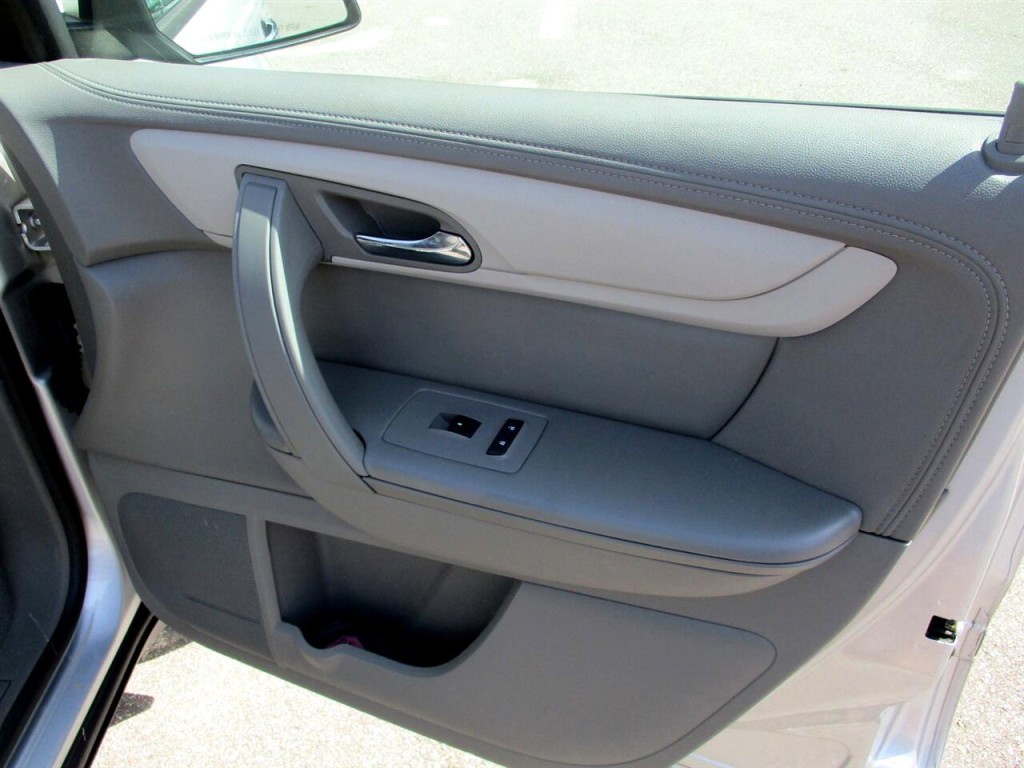 2017 Chevrolet Traverse Image 27