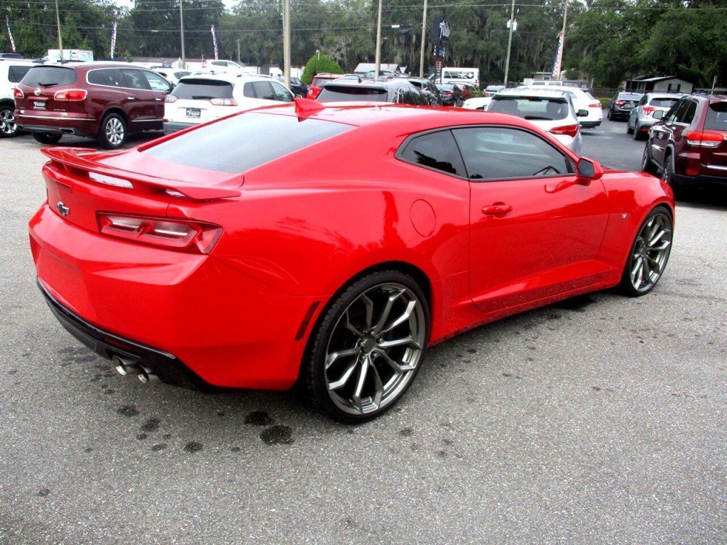 2018 Chevrolet Camaro Image 5