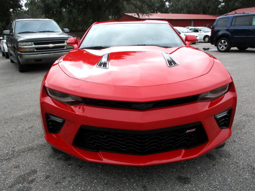 2018 Chevrolet Camaro Image 8