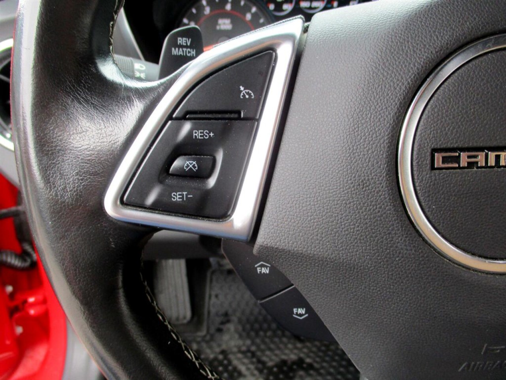 2018 Chevrolet Camaro Image 16