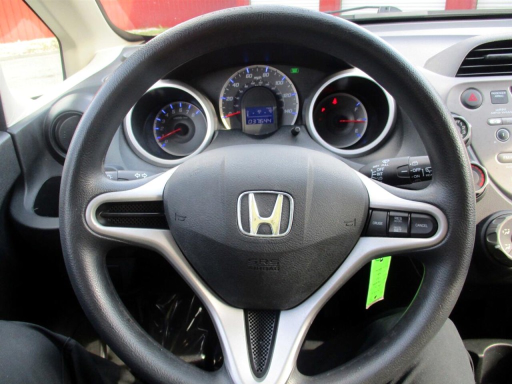 2013 Honda Fit Image 15