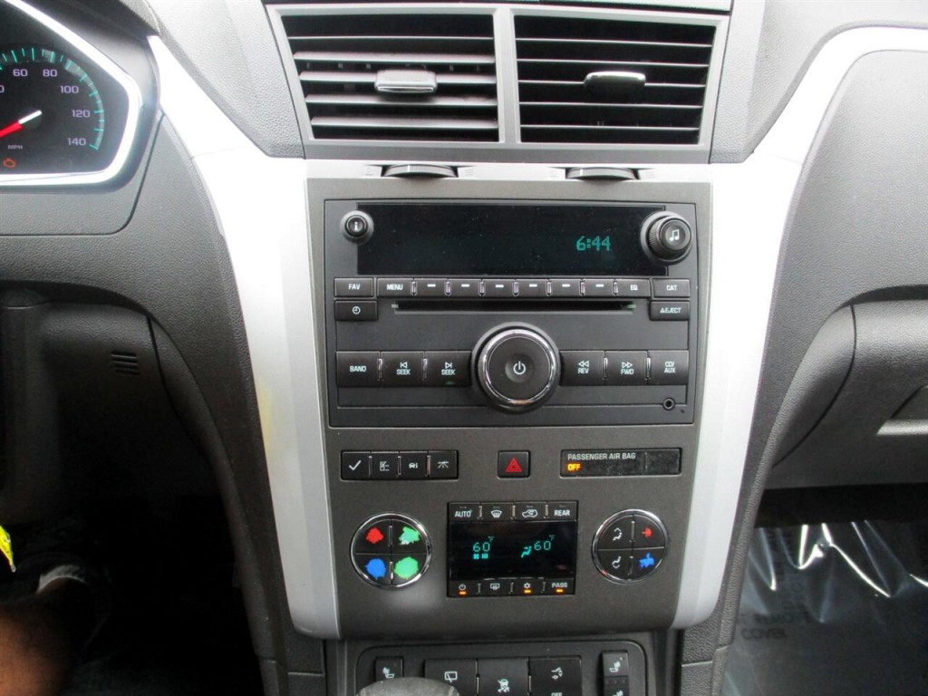 2009 Chevrolet Traverse Image 17