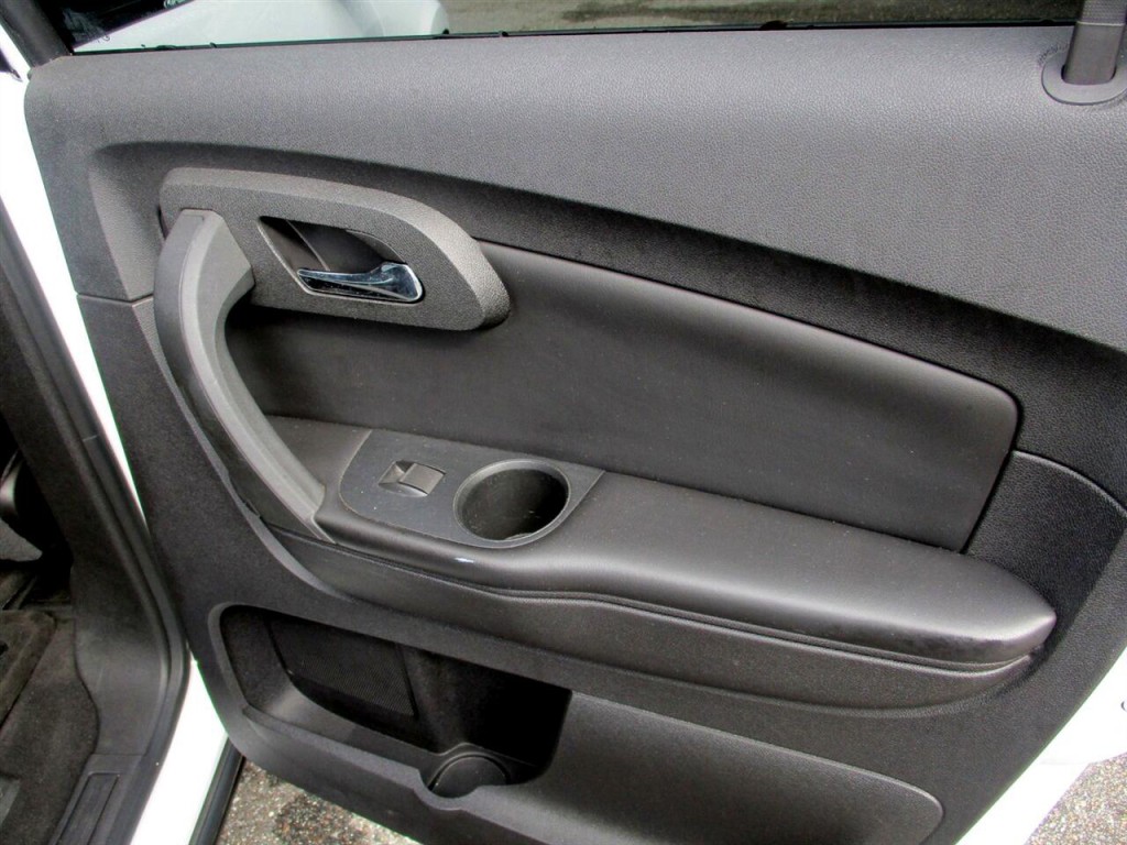 2009 Chevrolet Traverse Image 25