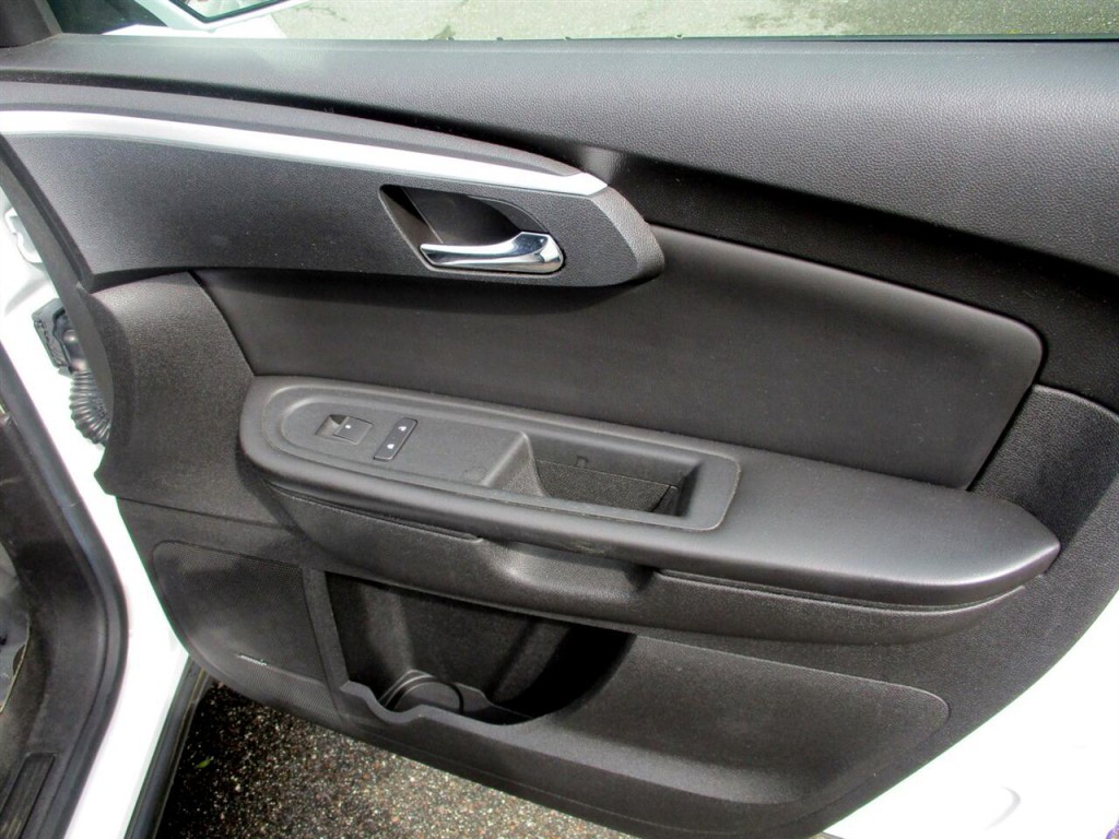 2009 Chevrolet Traverse Image 27