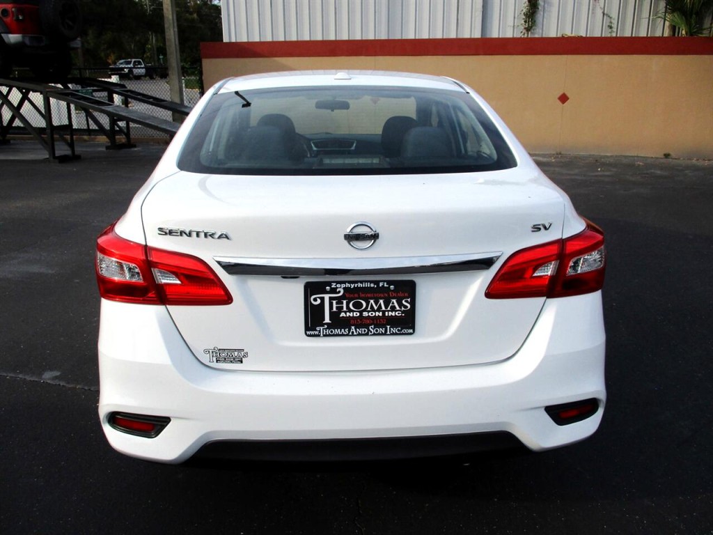 2019 Nissan Sentra Image 4