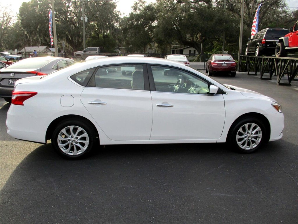 2019 Nissan Sentra Image 6