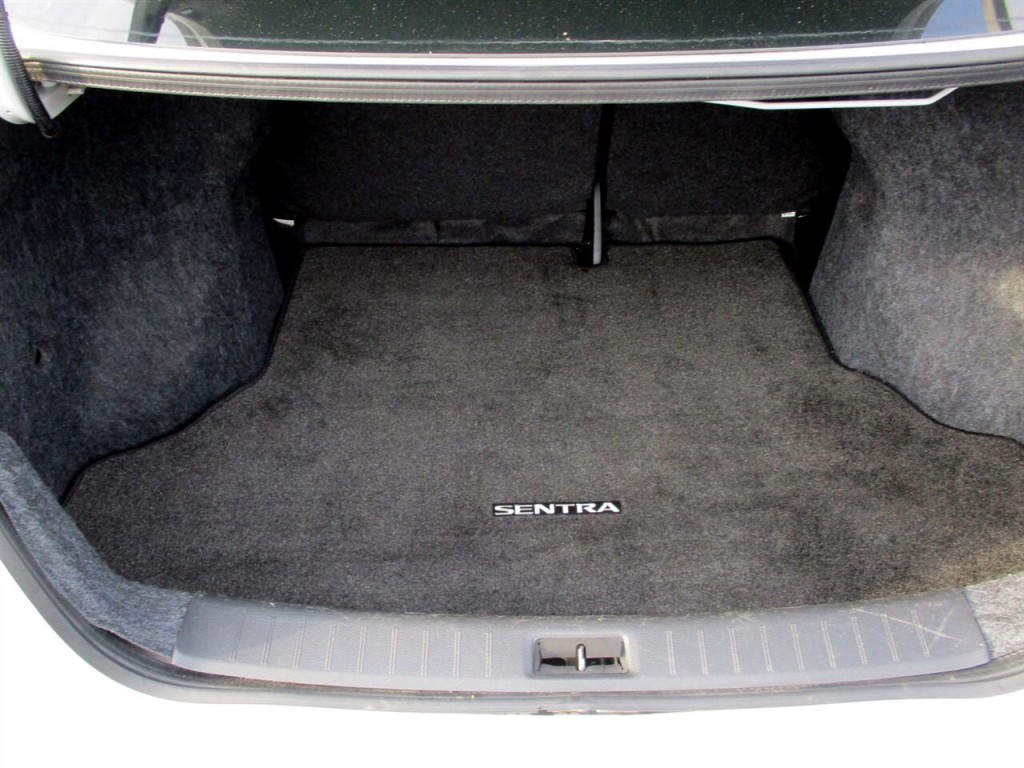 2019 Nissan Sentra Image 19
