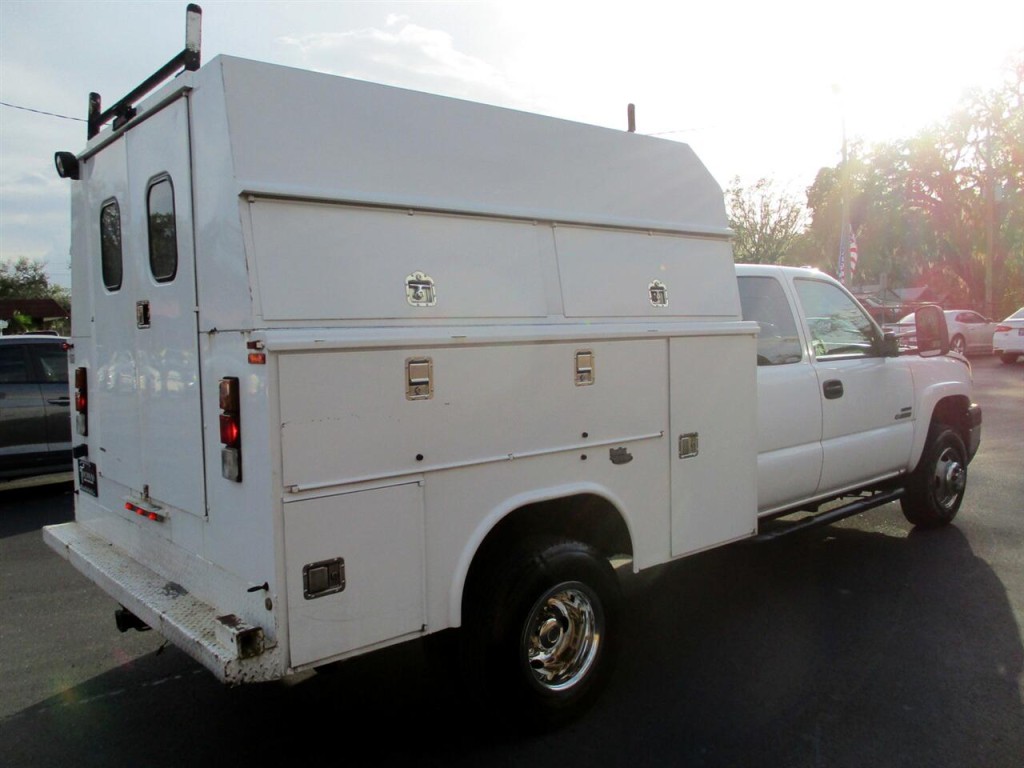 2004 Chevrolet Silverado 1500 Image 5