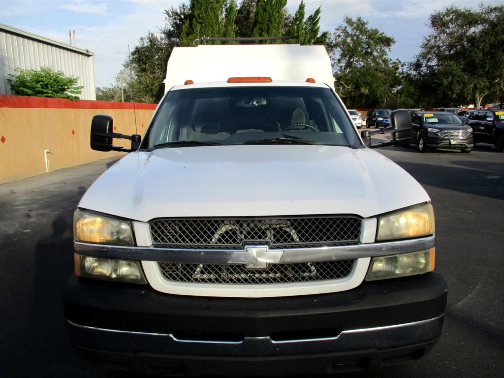 2004 Chevrolet Silverado 1500 Image 8