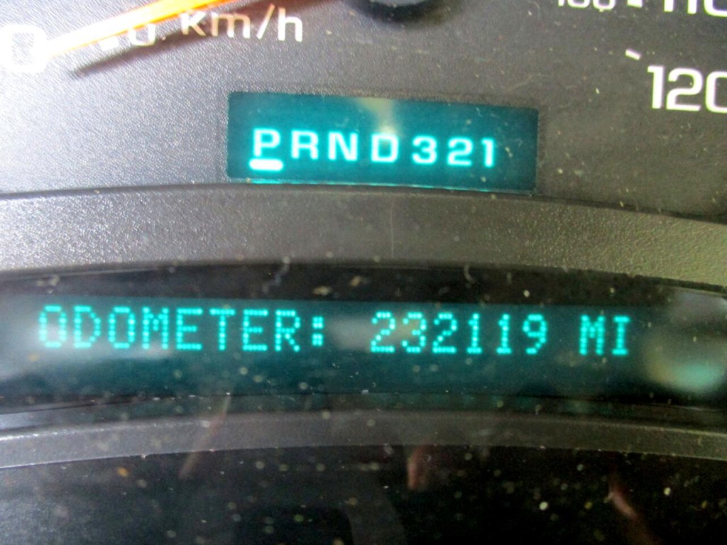 2004 Chevrolet Silverado 1500 Image 11