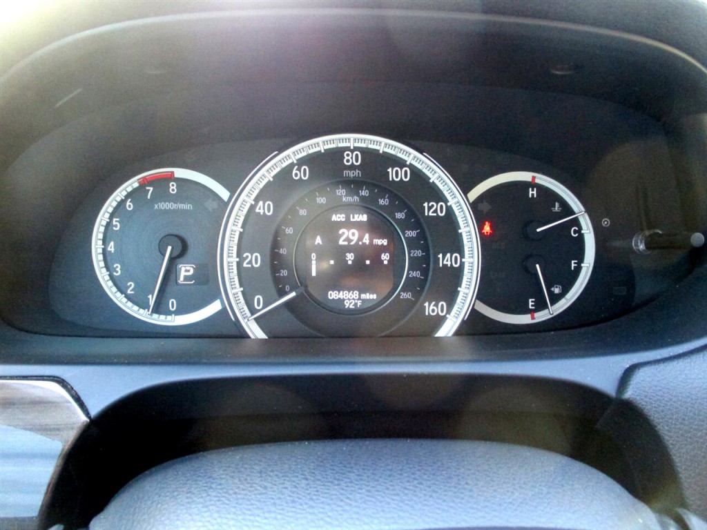 2016 Honda Accord Image 14
