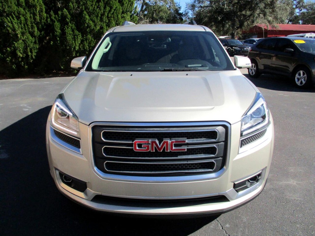 2017 GMC Acadia Image 8