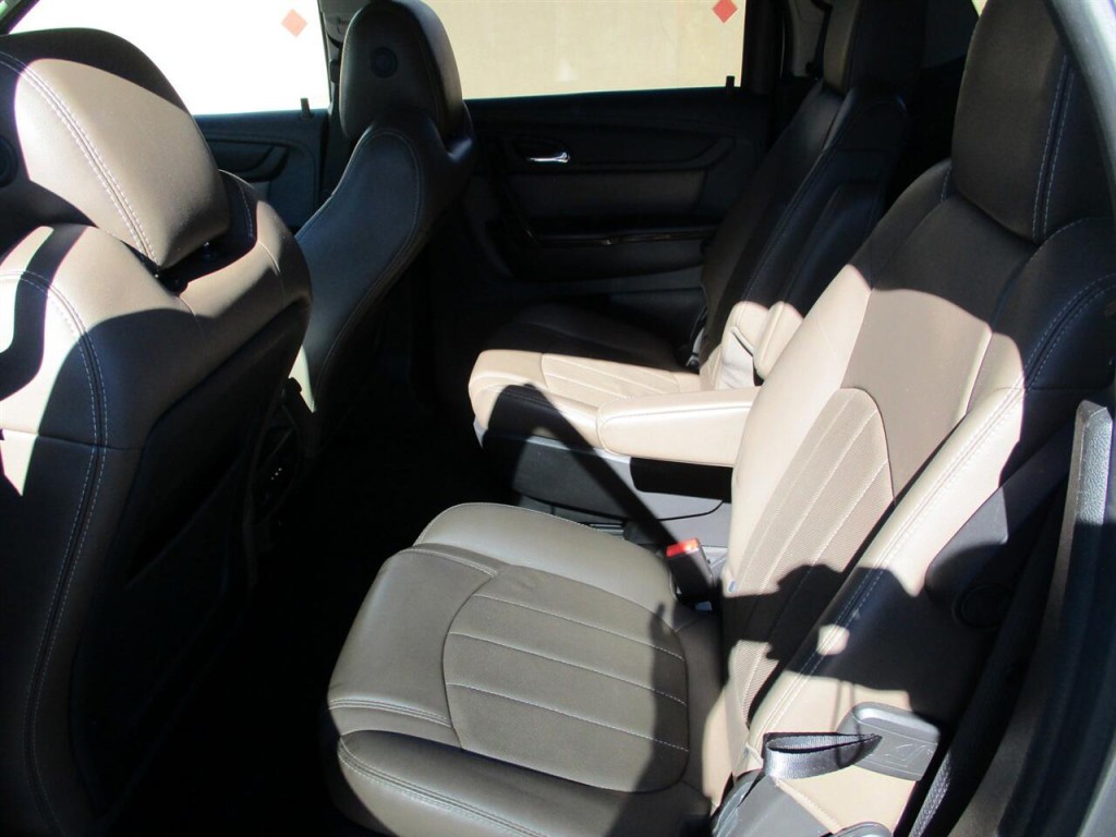 2017 GMC Acadia Image 21