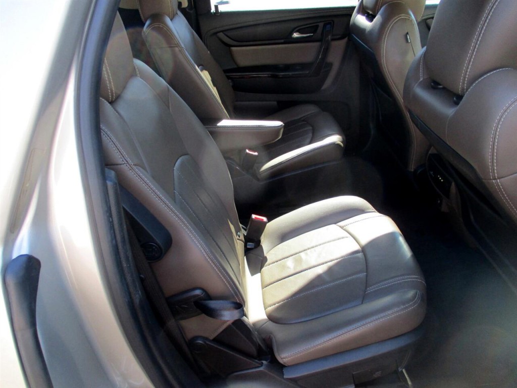 2017 GMC Acadia Image 24