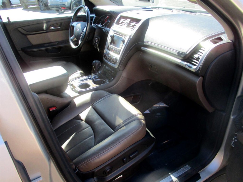 2017 GMC Acadia Image 26