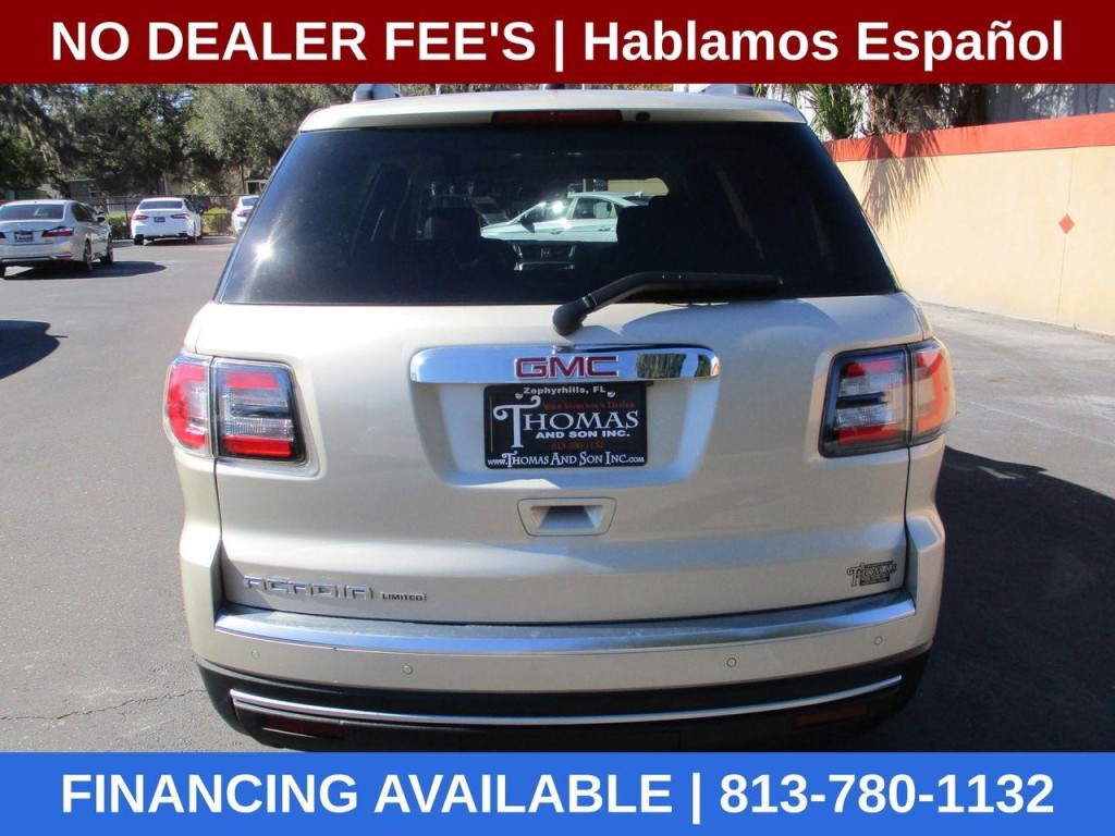 2017 GMC Acadia Image 4