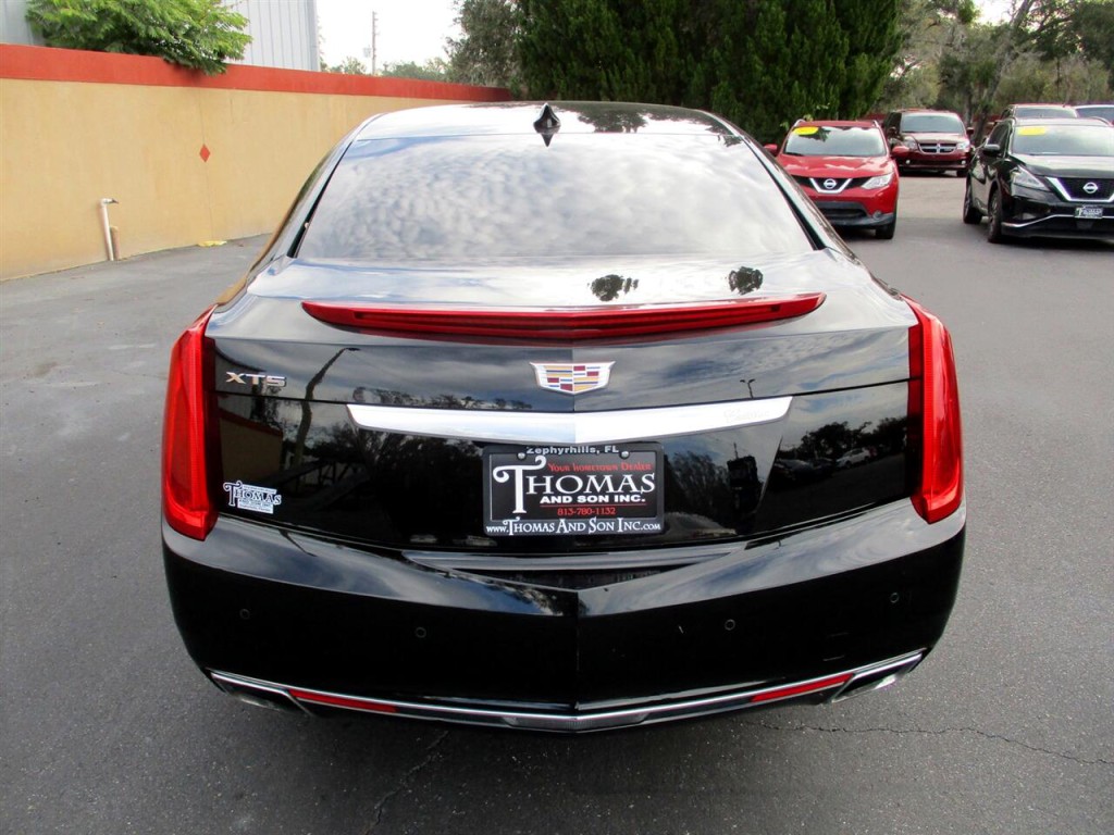 2016 Cadillac XTS Image 4