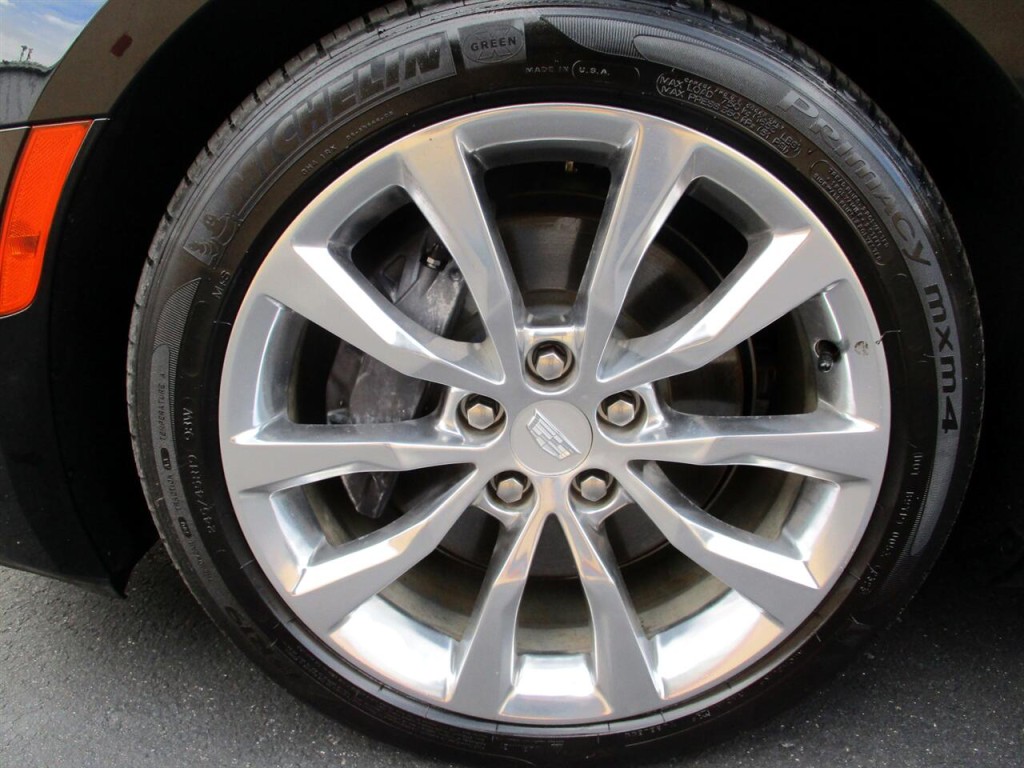 2016 Cadillac XTS Image 9