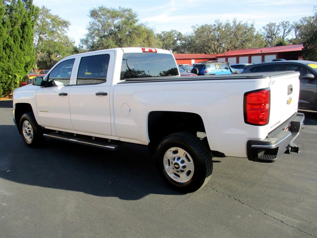 2015 Chevrolet Silverado 1500 Image 3