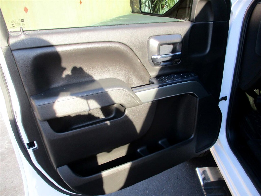 2015 Chevrolet Silverado 1500 Image 18