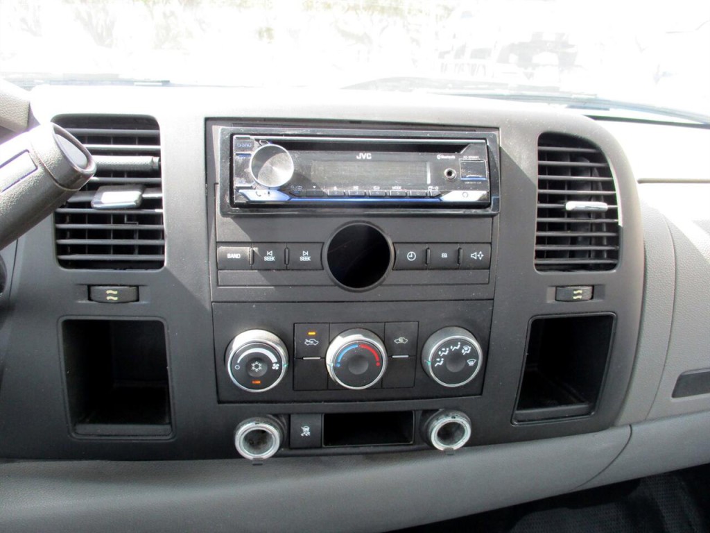 2011 Chevrolet Silverado 1500 Image 15