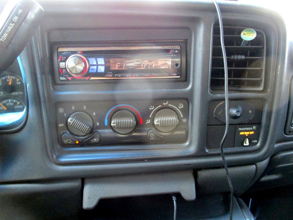 2001 Chevrolet Silverado 1500 Image 11