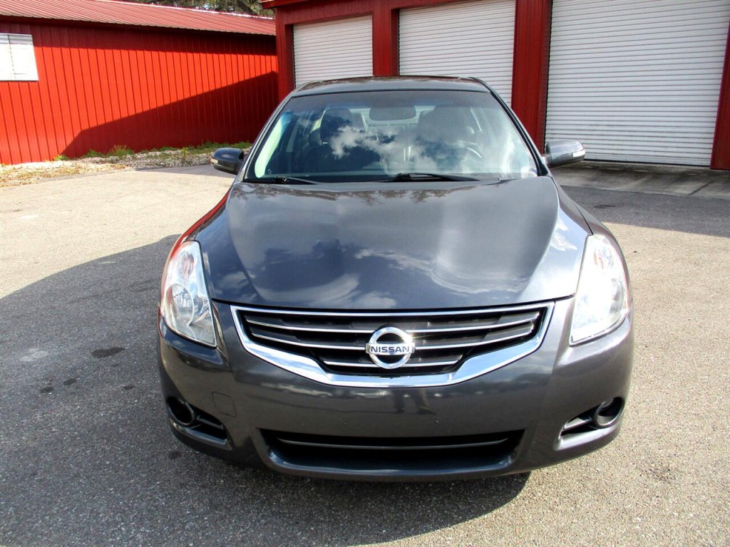 2012 Nissan Altima Image 2