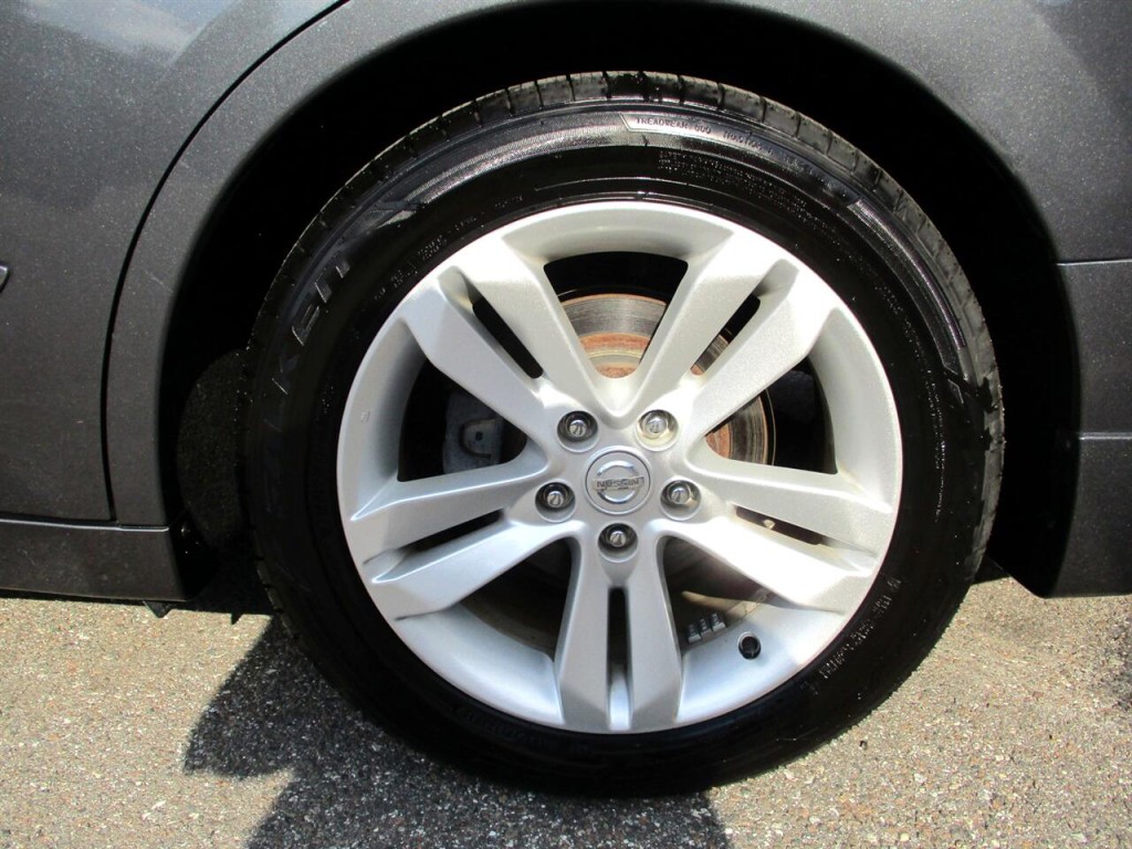 2012 Nissan Altima Image 9