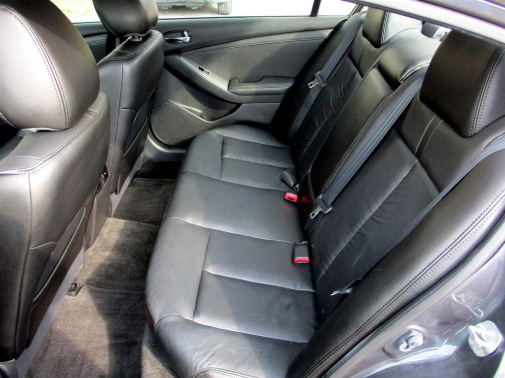 2012 Nissan Altima Image 20