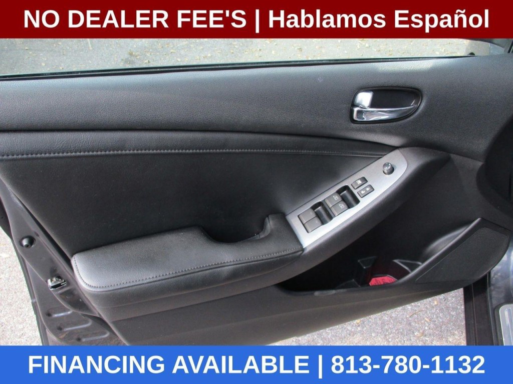 2012 Nissan Altima Image 19