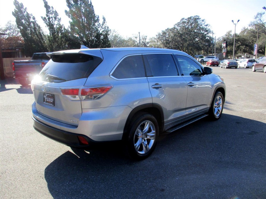 2015 Toyota Highlander Image 5
