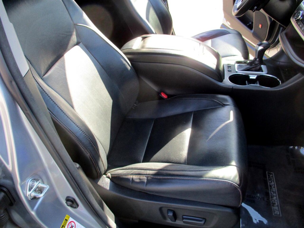 2015 Toyota Highlander Image 25