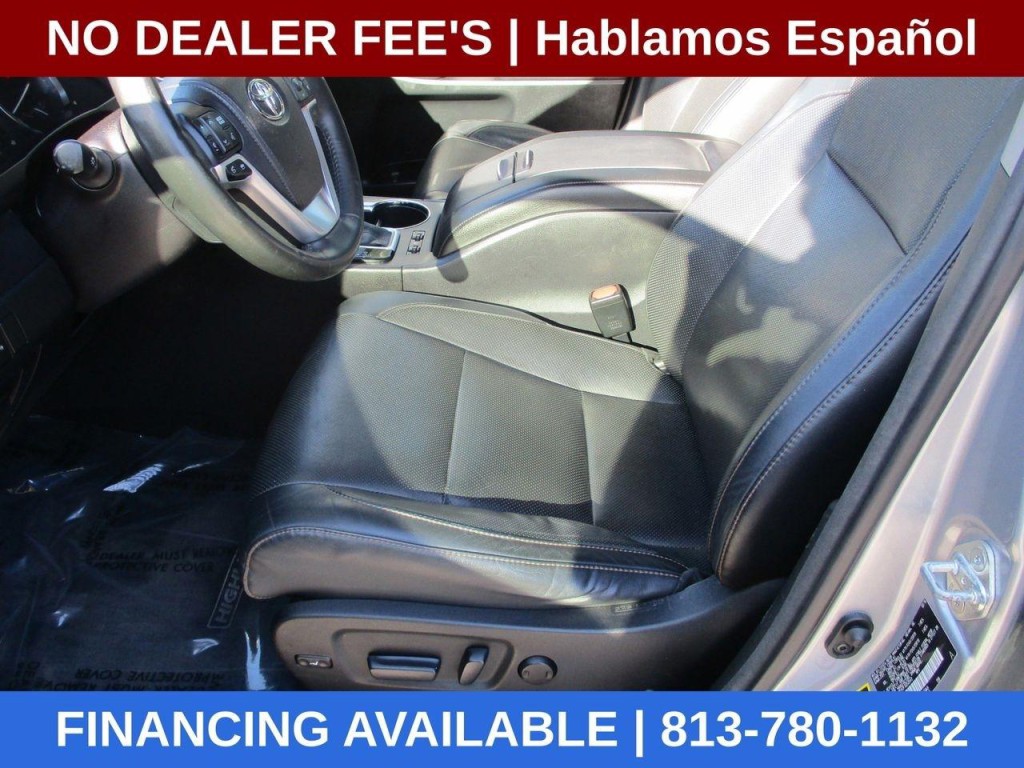 2015 Toyota Highlander Image 12