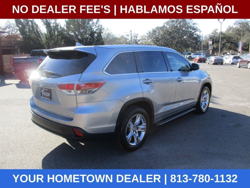 2015 Toyota Highlander Image 4