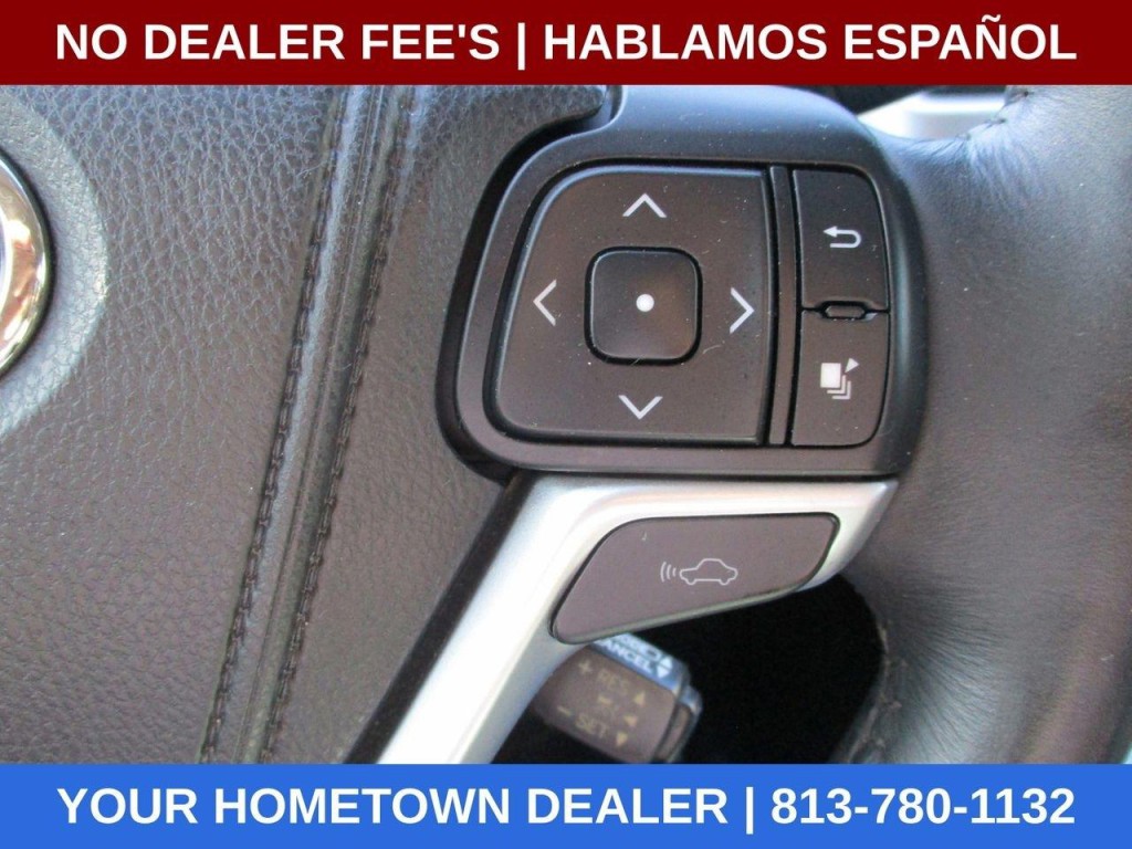 2015 Toyota Highlander Image 13