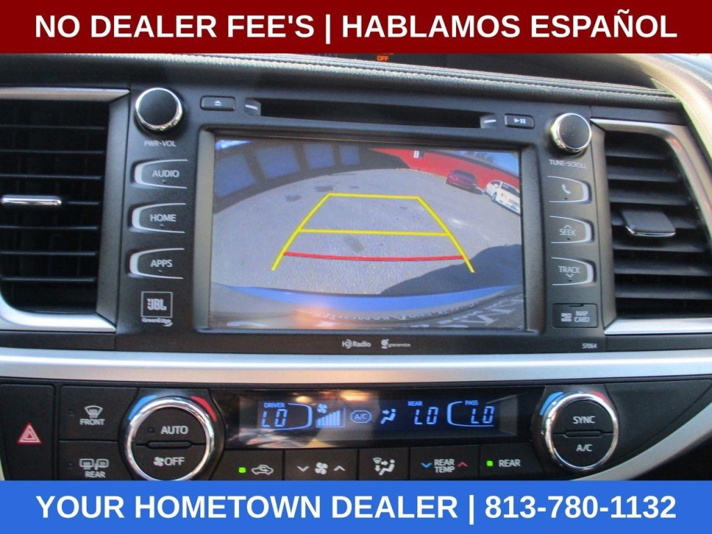 2015 Toyota Highlander Image 15