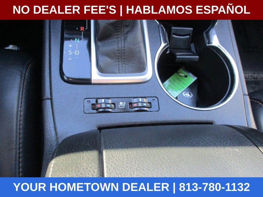 2015 Toyota Highlander Image 17